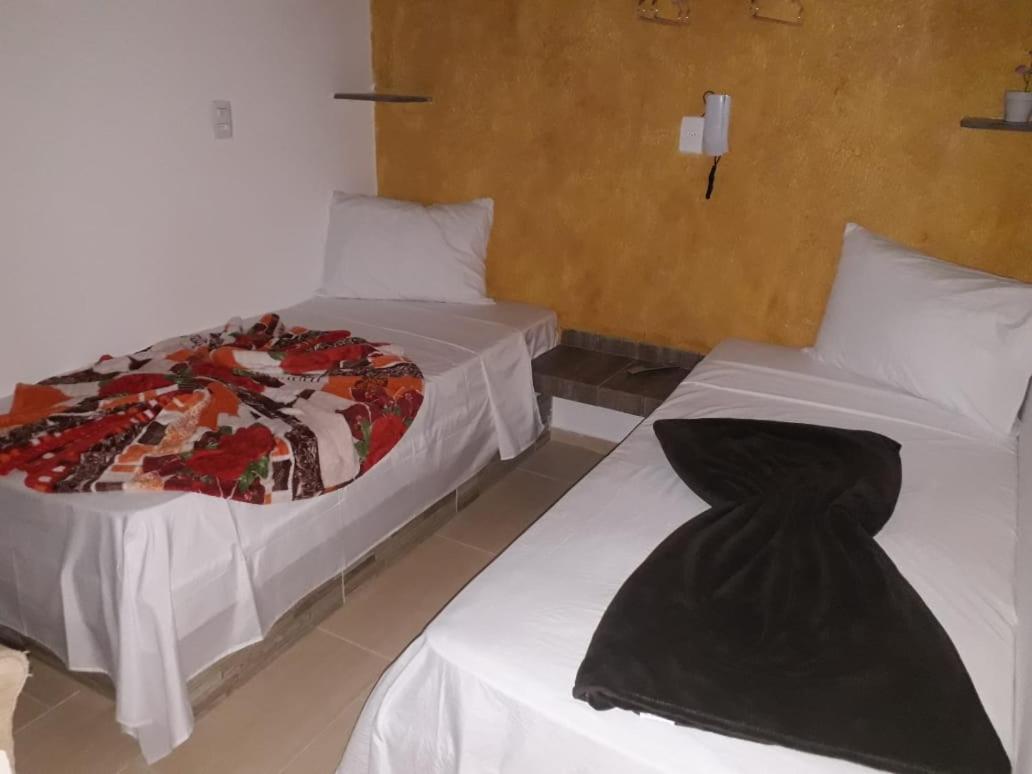 Hotel Avenida Pardinho Esterno foto